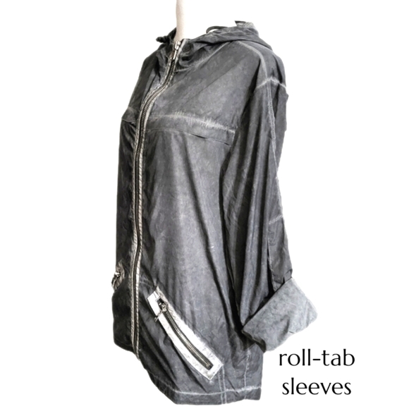 Anorak lightweight gray wash, hooded, zippered jacket with pockets. Sz Med $128 - Picture 4 of 10
